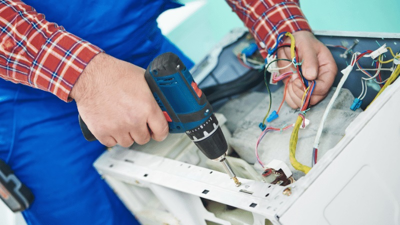 Köprübaşı Grundig Grundig çamaşır makinesi kart tamiri – Su almama arızası orijinal parça ile giderildi. - Teknik servis örneği